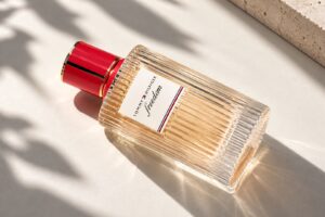 Tommy Hilfiger wraca do damskiej perfumerii z Freedom Eau de Parfum